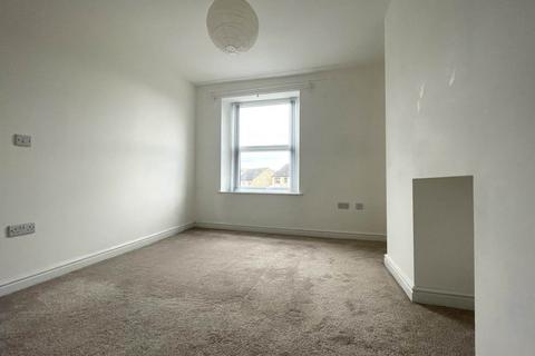 2 bedroom terraced house to rent, Moor Bottom Road, ,