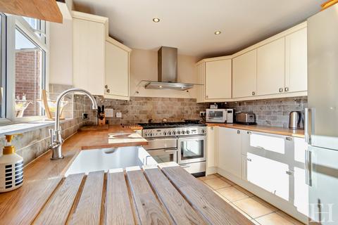 1 Limes Road, Hardwick, Cambridge, CB23 7QR