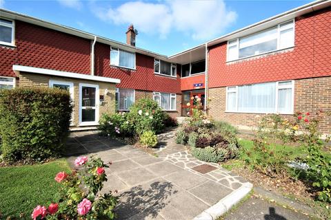 2 bedroom ground floor flat to rent, Fairgreen, Hadley Wood EN4