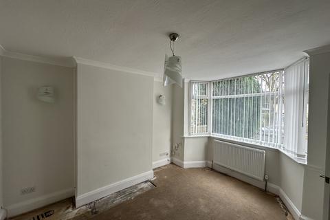 2 bedroom end of terrace house to rent, Old Oscott Lane, Birmingham B44