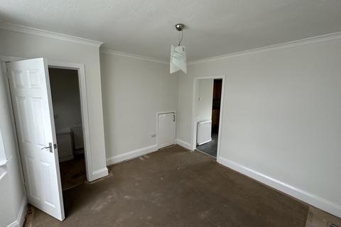 2 bedroom end of terrace house to rent, Old Oscott Lane, Birmingham B44