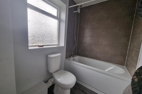 3 bedroom terraced house to rent, Hodder Street, Accrington, Lancashire, BB5 6SX