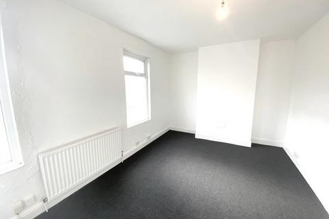 3 bedroom terraced house to rent, Houghton Street, Hartlepool, TS24 7QP