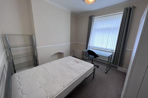 6 bedroom house share to rent, Kilvey Terrace, St. Thomas, Swansea