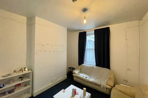 5 bedroom house share to rent, Rhyddings Park Road, Brynmill, Swansea