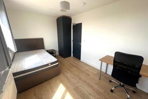 6 bedroom house share to rent, Hanover Street, Swansea