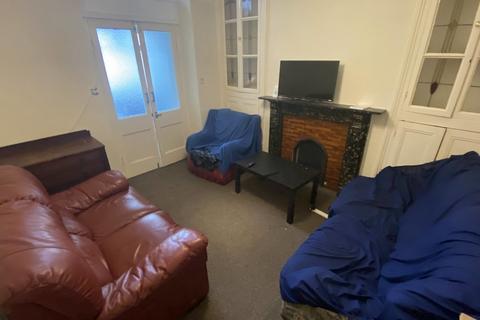 5 bedroom house share to rent, King Edwards Road, Swansea