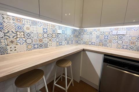 6 bedroom house share to rent, Henrietta Street, Swansea