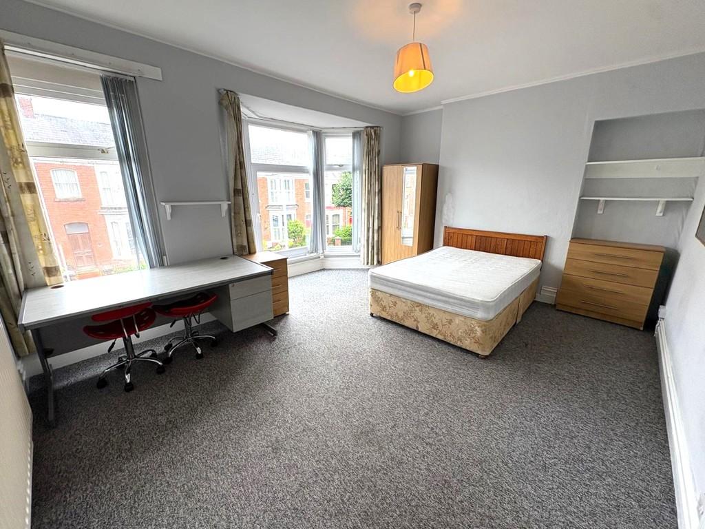 Whats App Image 2025-07-17 at 14.47.55 (5)