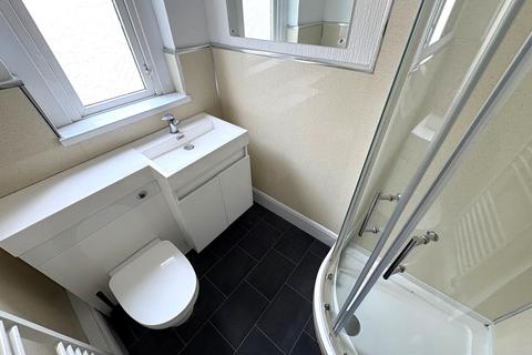 5 bedroom terraced house to rent, Glanbrydan Avenue, Uplands, SA2