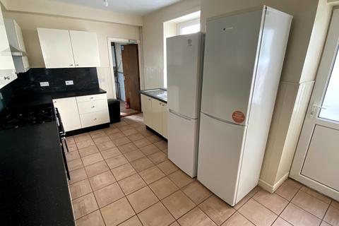 6 bedroom house share to rent, Brunswick Street, Swansea