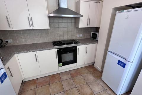 5 bedroom house share to rent, Beechwood Road, Uplands