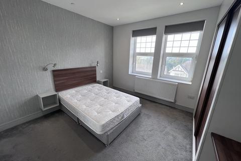 3 bedroom apartment to rent, Eversley Road, Sketty, Swansea
