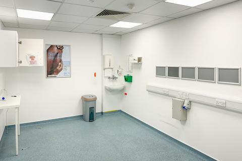 Healthcare facility to rent, Milton Keynes MK9