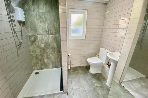 13 Harlestone Road, Swindon, SN3 4ED