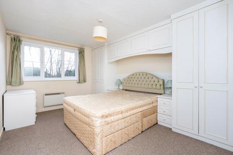 1 bedroom apartment to rent, Dorchester Court, Westwood Road, Southampton, SO17