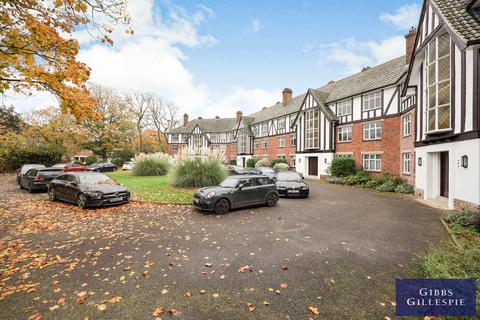 2 bedroom apartment to rent, Green Tiles Lane, Denham UB9 5HX