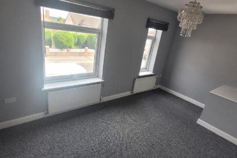 3 bedroom detached house to rent, DOVECOTE ROAD EASTWOOD, NOTTS