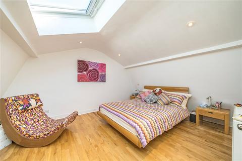 3 bedroom mews for sale, London W9