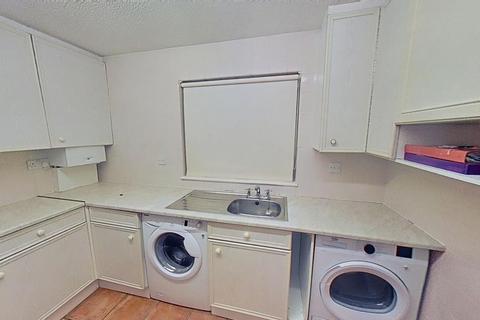 2 bedroom flat to rent, Buchlyvie Gardens, Bishopbriggs, GLASGOW, G64