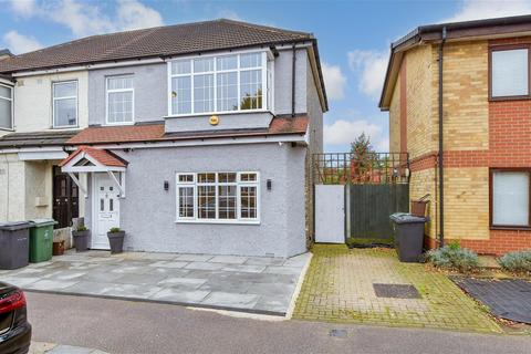 199 Capworth Street, London, E10 5AR