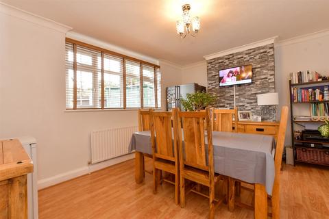 199 Capworth Street, London, E10 5AR