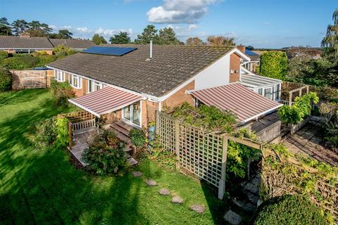 3 bedroom bungalow for sale, Furlong Green, Taunton