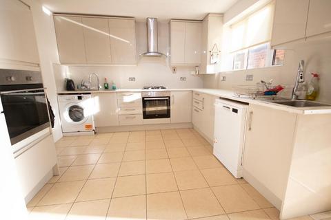 3 bedroom terraced house for sale, Edgware HA8