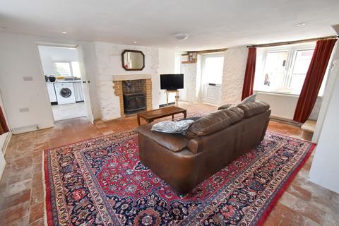 19 Long Street, Williton, Taunton, TA4 4QN