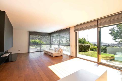 6 bedroom house, House For Sale In Esplugues Del Llobregat, Esplugues Del Llobregat, Barcelona