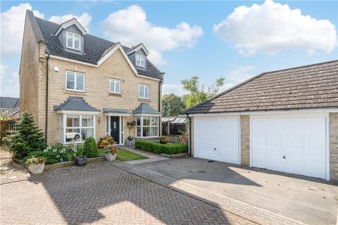 11 Cairn Avenue, Guiseley, Leeds, LS20 8QQ
