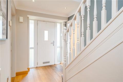 11 Cairn Avenue, Guiseley, Leeds, LS20 8QQ