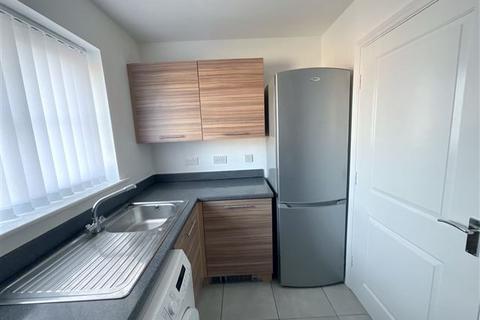 2 bedroom flat for sale, Doveholes Drive, Sheffield, S13 9DR