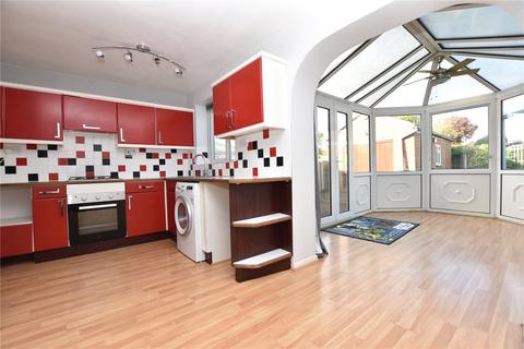 3 bedroom semi-detached house for sale, Wellcroft Grove, Tingley, Wakefield, West Yorkshire