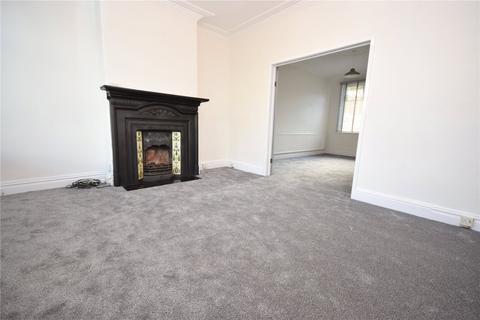 3 bedroom terraced house to rent, Low Lane, Horsforth, Leeds, West Yorkshire