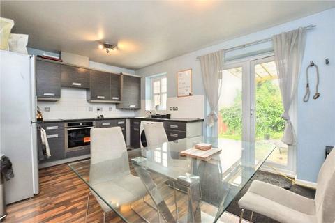 3 bedroom semi-detached house for sale, Wharfedale Close, Leeds, West Yorkshire