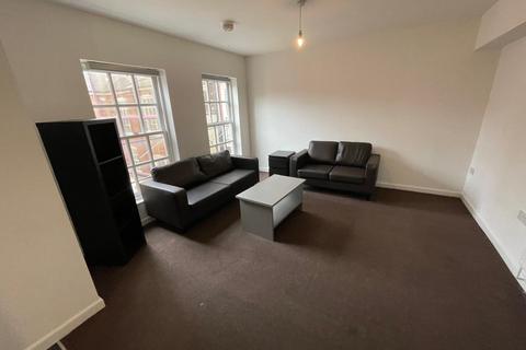 4 bedroom flat to rent, Flat , Victoria Chambers, - The Parade, Leamington Spa