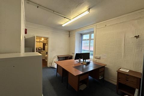 Office for sale, 194 Pontefract Road, Cudworth, Barnsley, South Yorkshire, S72 8AF