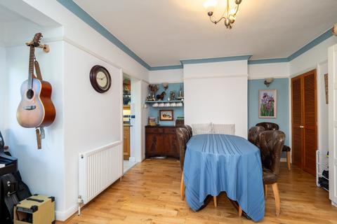 194 Clensham Lane, Sutton, SM1 2NG