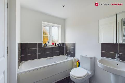 12 Green Walk, Papworth Everard, Cambridge, CB23 3AH