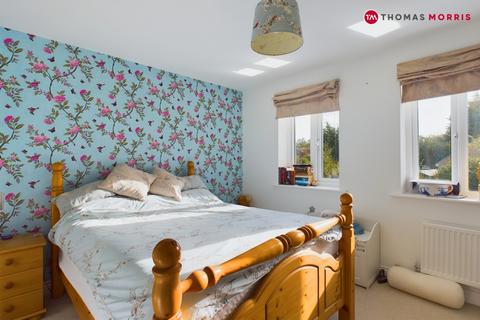 12 Green Walk, Papworth Everard, Cambridge, CB23 3AH