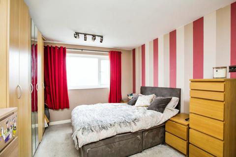 29 High Lane, Halifax, HX2 0NW