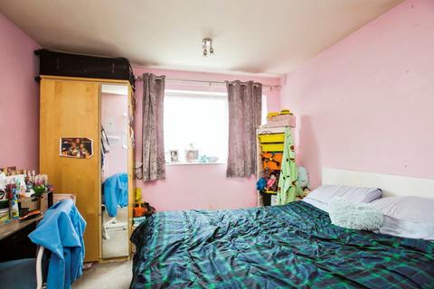 29 High Lane, Halifax, HX2 0NW