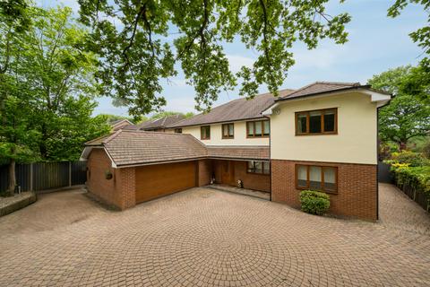 6 bedroom detached house for sale, Rye Hill Road, Essex CM18