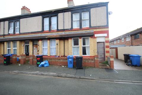 20 Balmoral Grove, Rhyl, LL18 1NW