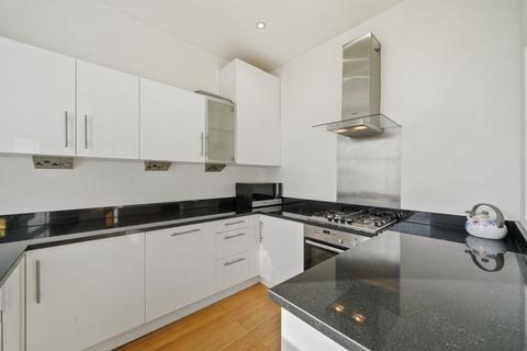 3 bedroom apartment to rent, NW6