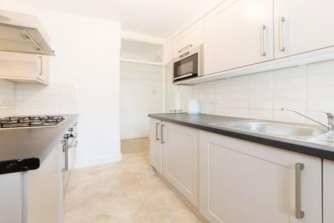 3 bedroom apartment to rent, NW6