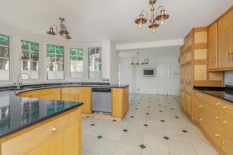 4 bedroom detached house for sale, Shortway, Amersham