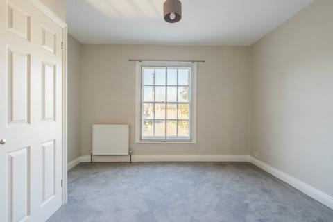 2 bedroom apartment for sale, London End, Beaconsfield, HP9