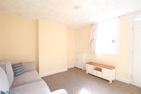 3 bedroom terraced house for sale, Montague Waye, Southall UB2